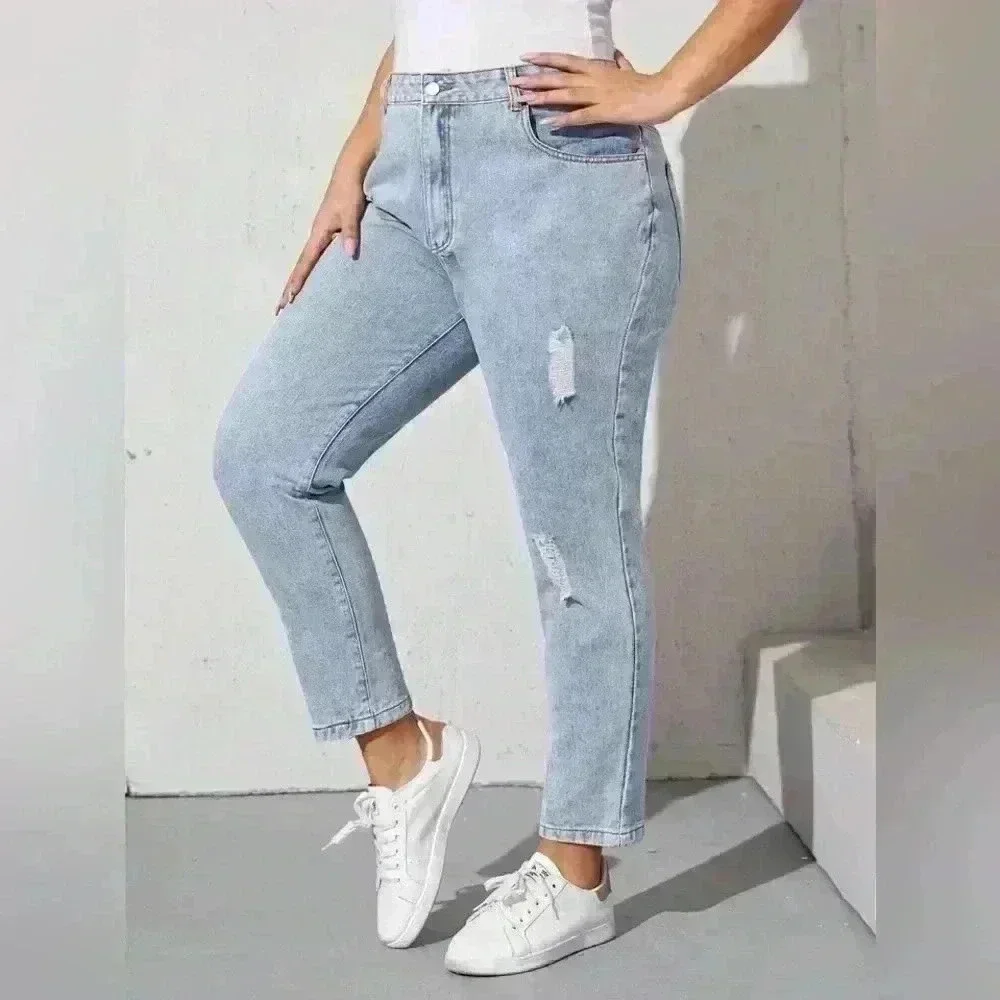 SHEIN high waisted distressed mom jean light wash XL tapered leg non-stretch - Picture 4 of 11